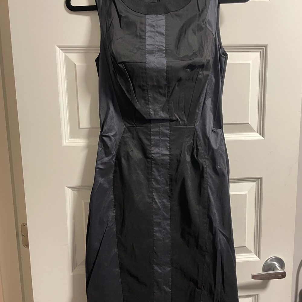 Le Chateau Black Sleeveless Sheath Midi Dress